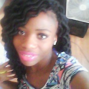 Meet your Posher, Eve